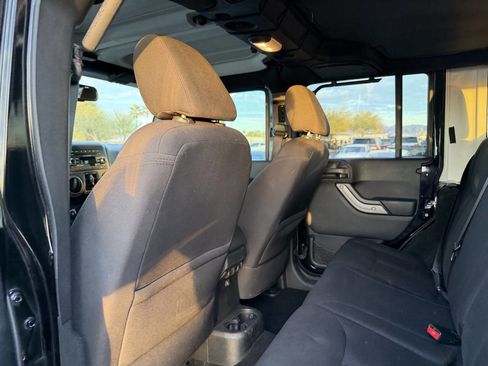 Used 2015 Jeep Wrangler Unlimited Sport w/ Quick Order Package 24S image 20