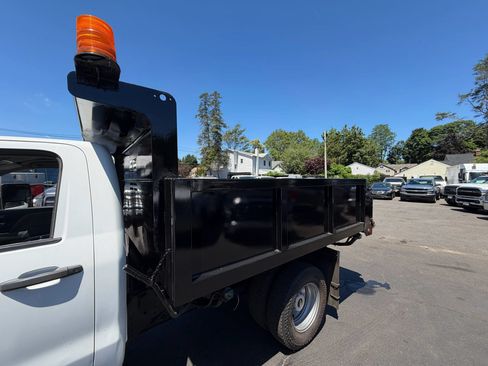Used 2016 Chevrolet Silverado 3500 W/T w/ WT Convenience Package AWD/4WD image 17