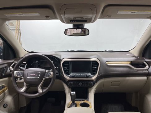 Used 2019 GMC Acadia Denali w/ Technology Package image 9