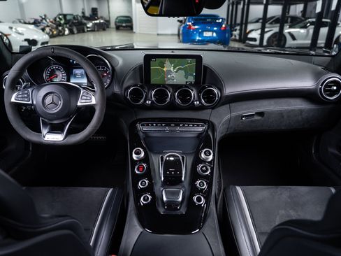 Used 2017 Mercedes-Benz AMG GT Coupe image 87