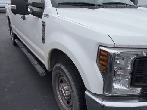 Used 2018 Ford F350 XL image 2