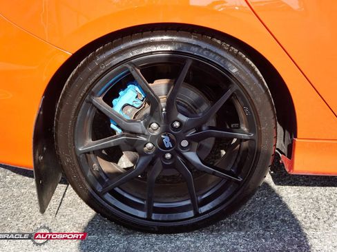 Used 2018 Ford Focus RS AWD/4WD image 11