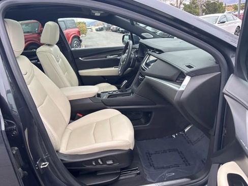 Certified 2023 Cadillac XT5 Sportv w/ Technology Package image 35