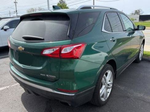 Used 2018 Chevrolet Equinox Premier AWD/4WD image 2