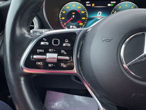 Certified 2022 Mercedes-Benz GLC 300 4MATIC image 10