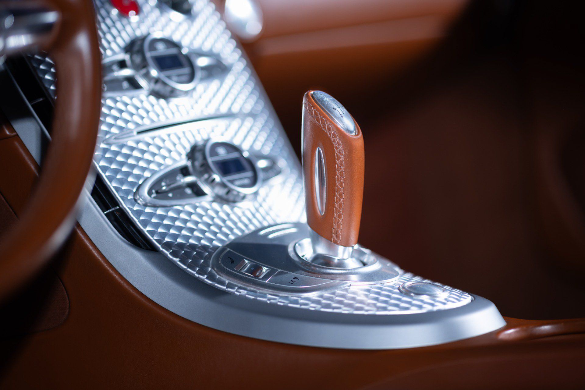 Used 2006 Bugatti Veyron AWD/4WD image 32