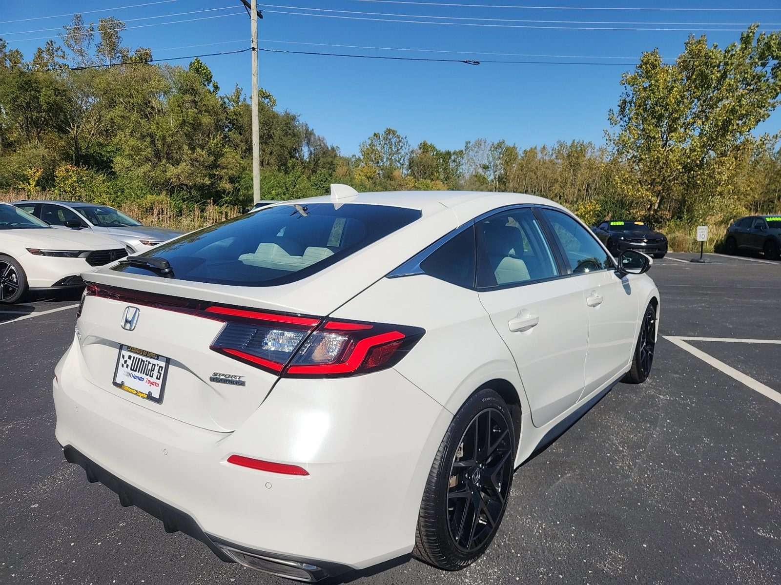 Used 2022 Honda Civic Sport Touring image 6