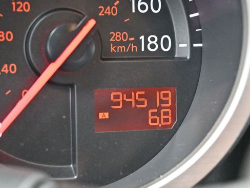 Used 2014 Nissan 370Z Touring w/ Sport Package image 18