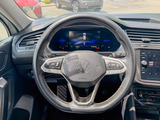 Used 2022 Volkswagen Tiguan SE FWD image 9