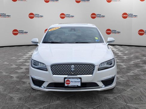 Used 2020 Lincoln MKZ Reserve FWD image 2