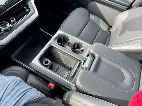 New 2025 Ford Expedition Max Platinum w/ Stealth Performance Package image 21