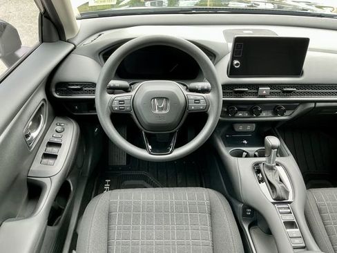New 2026 Honda HR-V LX image 13