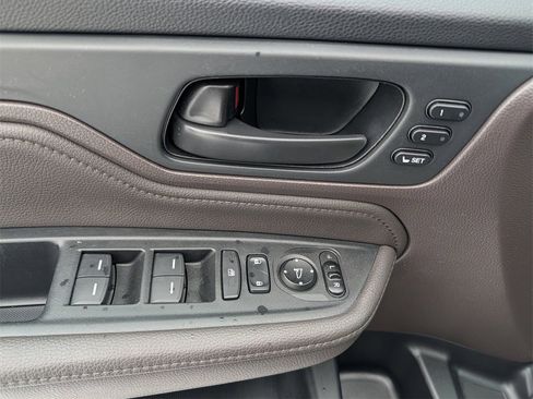 Used 2018 Honda Odyssey Touring image 20