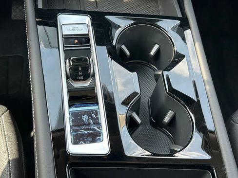 New 2026 Volkswagen Atlas SE FWD image 34