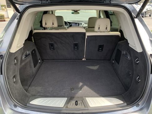 Used 2020 Buick Envision Premium w/ Driver Confidence Package image 34