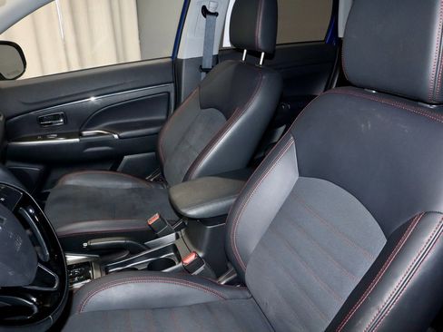 Used 2025 Mitsubishi Outlander Sport SE image 26