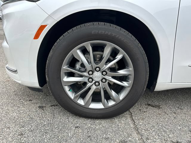 Used 2022 Buick Enclave Avenir w/ Avenir Technology Package AWD/4WD image 10