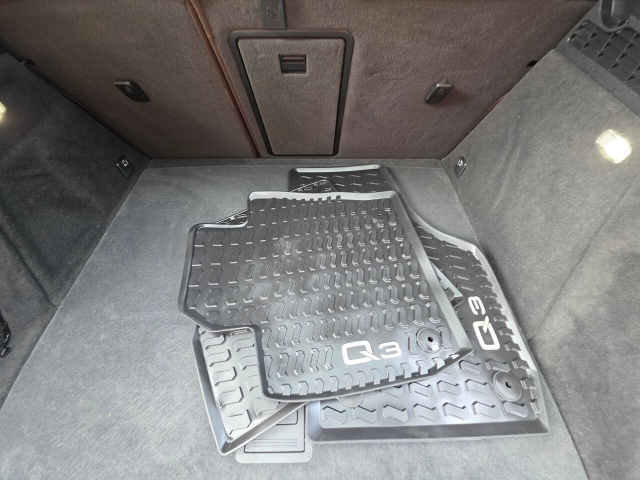 Used 2017 Audi Q3 2.0T Premium AWD/4WD image 45
