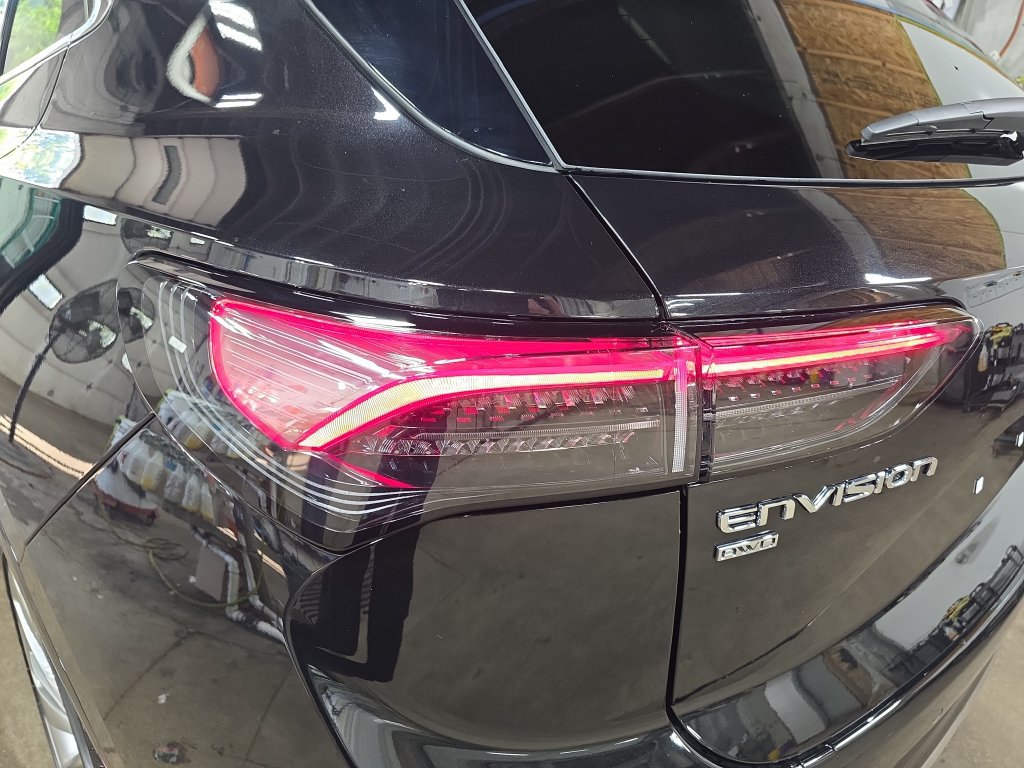 New 2026 Buick Envision Avenir AWD/4WD image 37