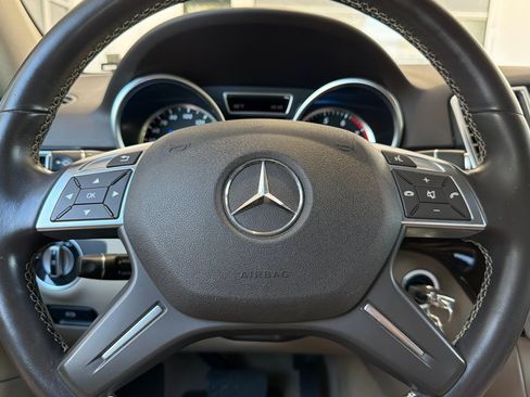Used 2015 Mercedes-Benz ML 350 4MATIC image 29