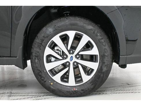 New 2025 Subaru Outback Premium image 8