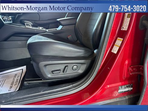 Used 2024 Mitsubishi Outlander SE image 13