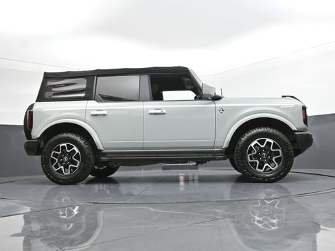 Used 2022 Ford Bronco Outer Banks image 28