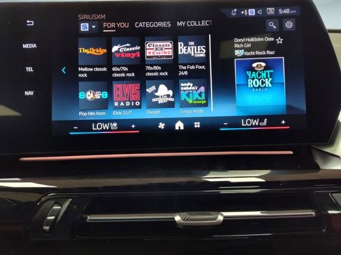 Used 2025 BMW X1 xDrive28i w/ Convenience Package image 24