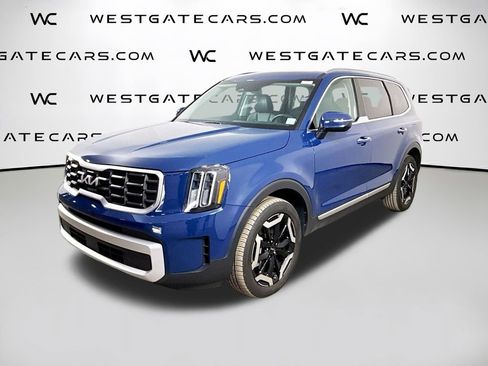 Used 2025 Kia Telluride S image 1