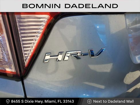 Used 2017 Honda HR-V LX image 4