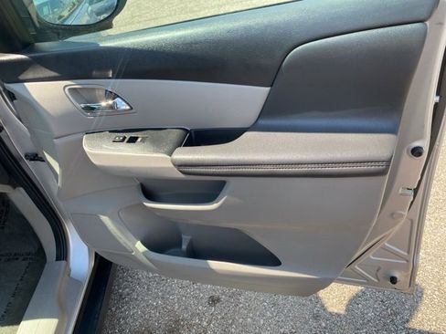 Used 2015 Honda Odyssey EX-L image 28
