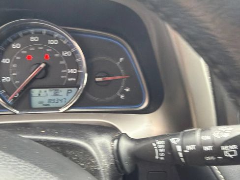 Used 2015 Toyota RAV4 Limited w/ Technology Package AWD/4WD image 7