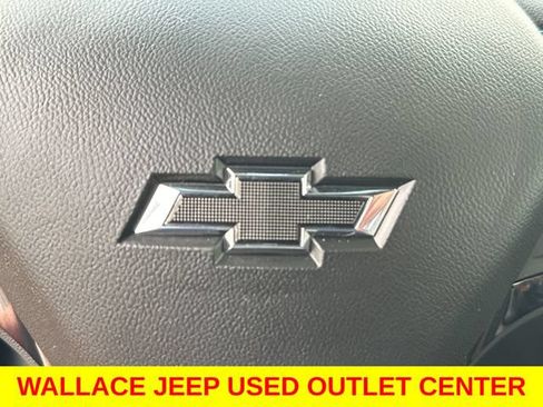 Used 2023 Chevrolet Equinox RS w/ RS Leather Package FWD image 30