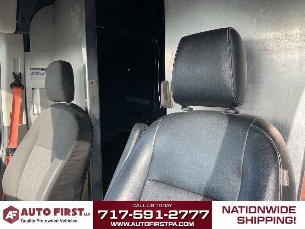Used 2020 Ford Transit 250 148 High Roof Extended RWD image 8