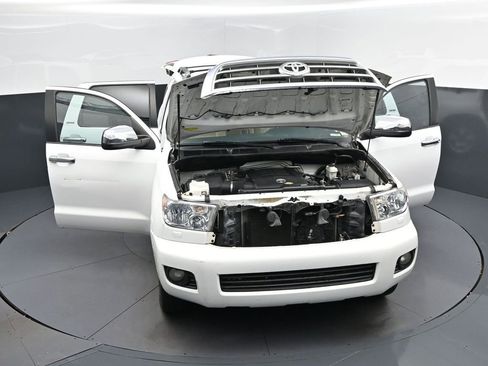 Used 2013 Toyota Sequoia SR5 RWD image 53
