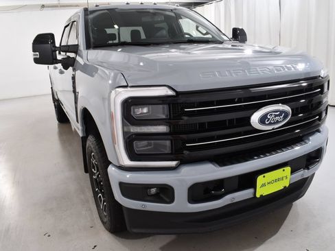 Used 2026 Ford F350 Platinum AWD/4WD image 4