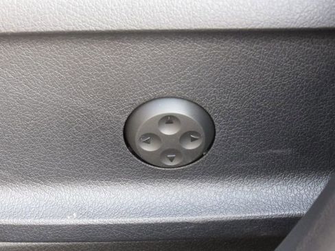 Certified 2023 Mercedes-Benz GLB 250 4MATIC image 12