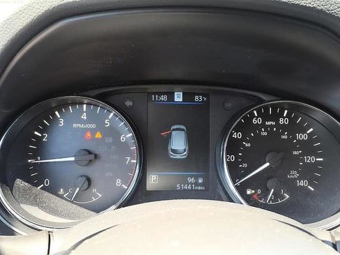 Used 2022 Nissan Rogue Sport SL AWD/4WD image 30