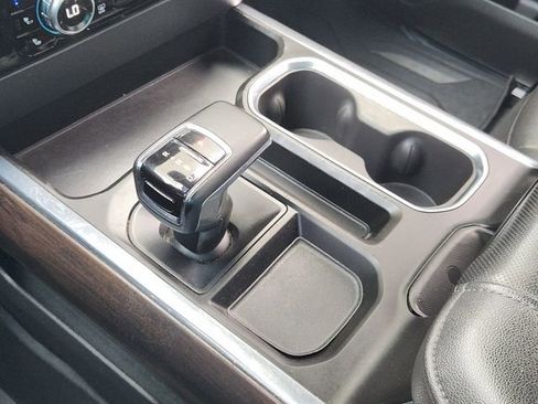 Used 2023 GMC Sierra 1500 SLT w/ SLT Premium Package image 17