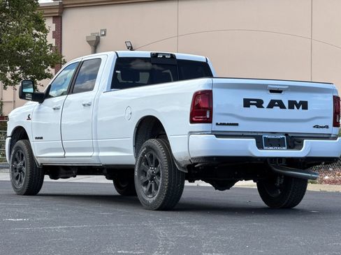 New 2026 RAM 2500 Laramie AWD/4WD image 5