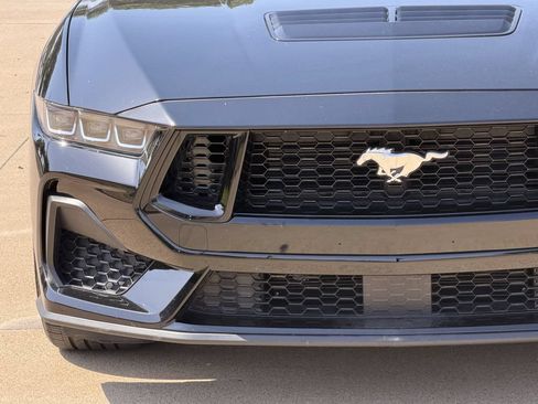 Used 2024 Ford Mustang GT Premium RWD image 7