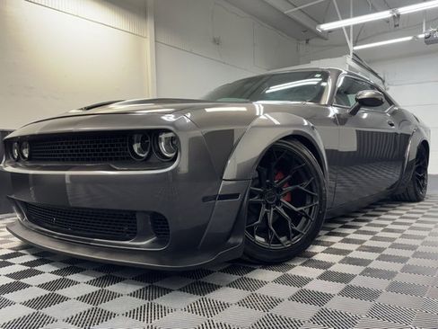 Used 2021 Dodge Challenger R/T image 3