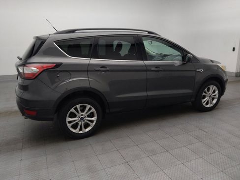 Used 2018 Ford Escape SE image 10