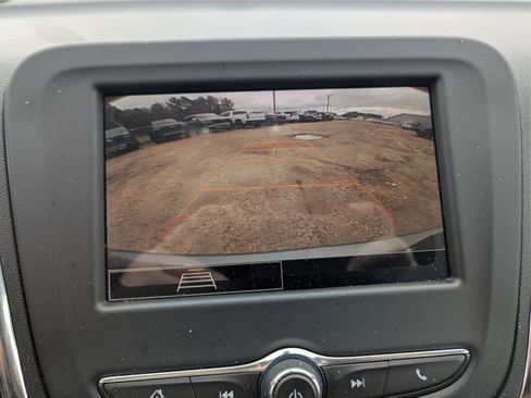 Used 2024 Chevrolet Equinox LT image 21