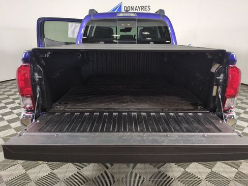 Used 2023 Toyota Tacoma SR5 AWD/4WD image 23