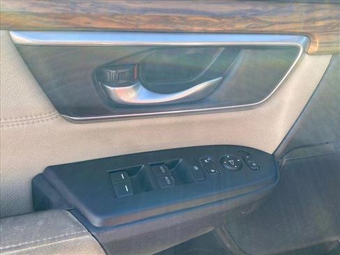 Used 2018 Honda CR-V EX image 6