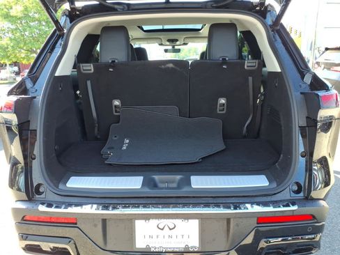 Certified 2023 INFINITI QX60 Luxe w/ Cargo Package AWD/4WD image 16