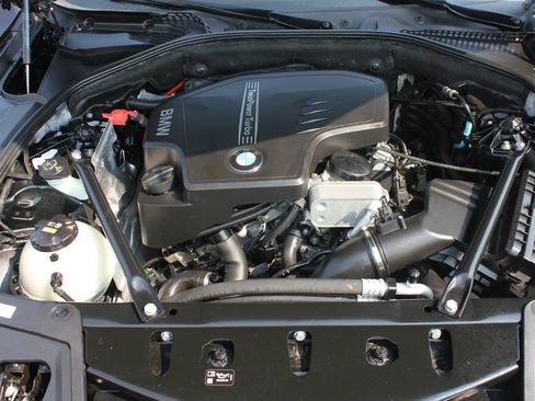 Used 2016 BMW 528i xDrive Sedan image 50