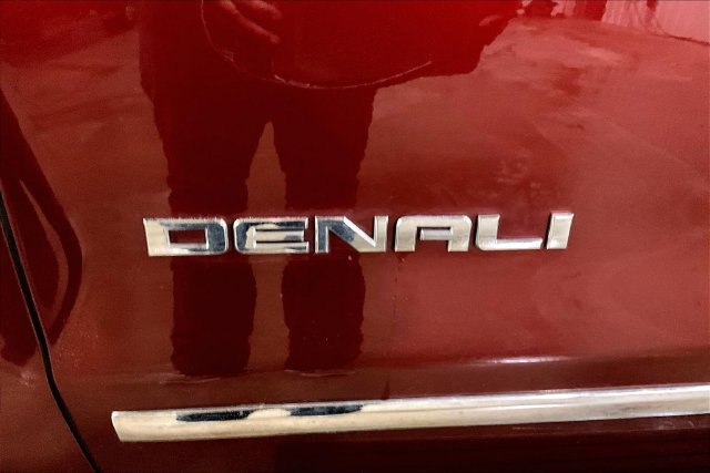 Used 2017 GMC Sierra 1500 Denali w/ Denali Ultimate Package AWD/4WD image 29