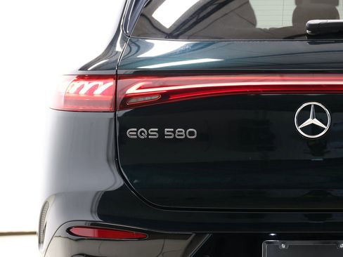 Used 2023 Mercedes-Benz EQS 580 4MATIC SUV image 65